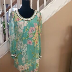 Lily Pulitzer silk Harper dress Madly Glamorous print  . Beaded neck and cuffs.